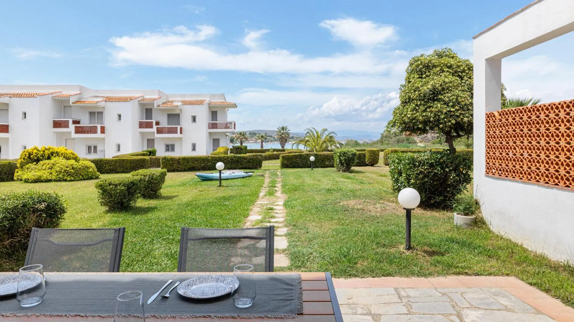 אורמוס פנגיאס F & B Summer Collection - Sithonia - Family Maisonette